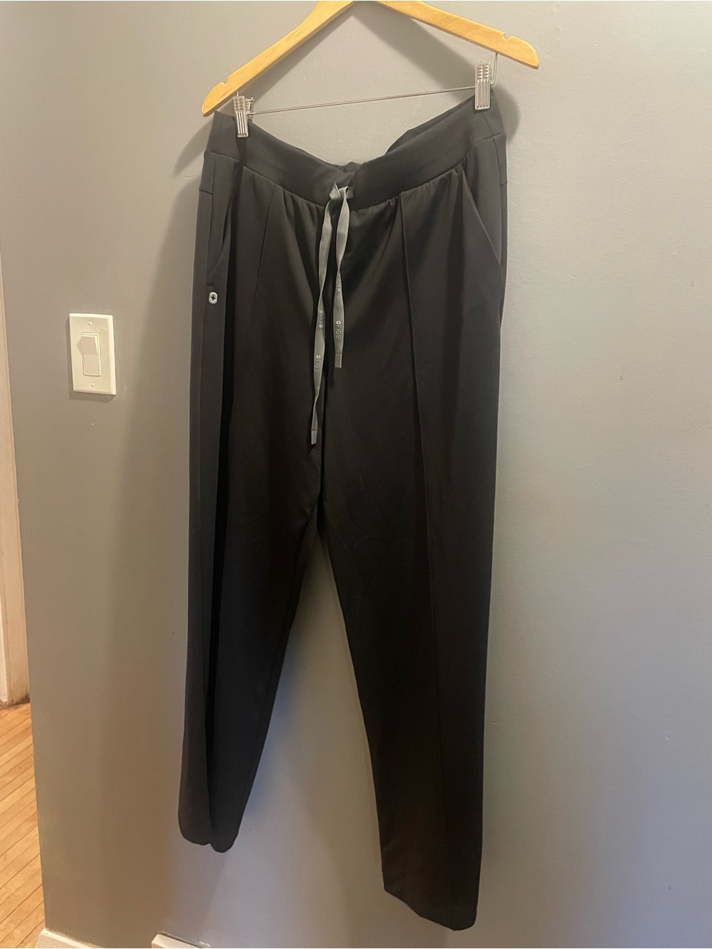 Figs Salina High-Rise Wide-Leg Scrub Pant